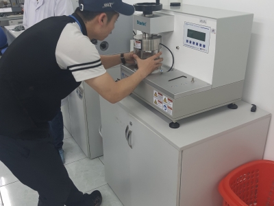 Bảo dưỡng máy đo áp lực thủy tĩnh tại trung tâm kiểm định TUV Sài Gòn